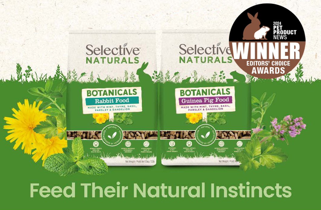 Selective Naturals Botanicals natural Food for Rabbits and Guinea Pigs packages featuring a green and beige design. The label highlights ingredients such as mint, thyme, basil, parsley, and dandelion. It includes icons indicating benefits like antioxidants for immunity, dental and digestive health support, environmental enrichment, and assorted nugget shapes for foraging. The package weighs 1.5kg (3.3lbs).